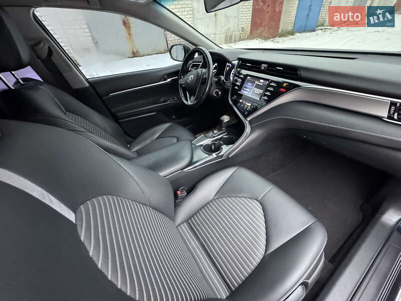 Седан Toyota Camry 2018 в Запоріжжі фото 34 Седан Toyota Camry 2018 в Запоріжжі