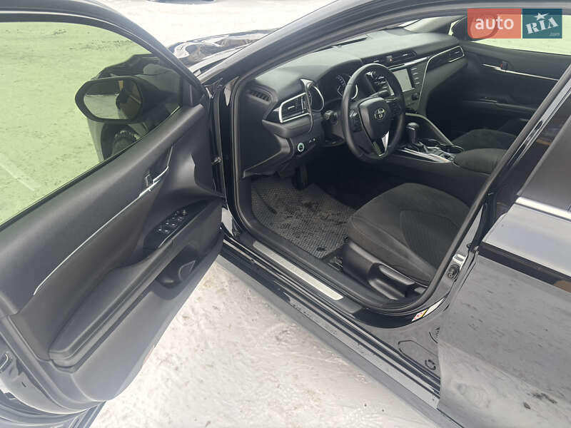 Седан Toyota Camry 2017 в Жашкове фото 25 Седан Toyota Camry 2017 в Жашкове