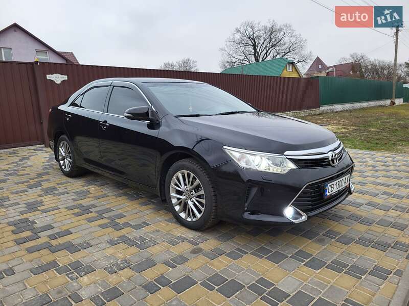 Седан Toyota Camry 2017 в Вишгороді