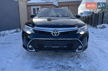 Седан Toyota Camry 2014 в Черкасах