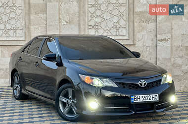 Седан Toyota Camry 2012 в Одессе