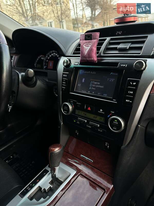 Седан Toyota Camry 2012 в Вінниці