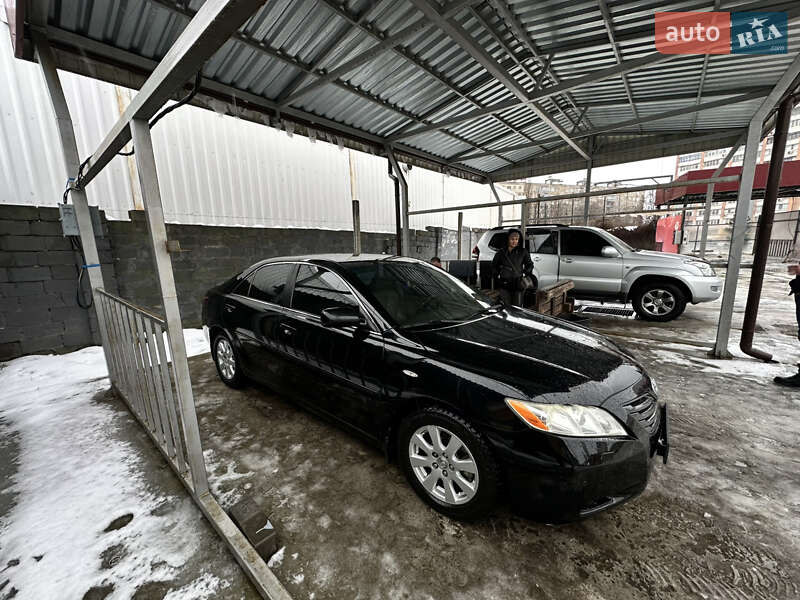 Седан Toyota Camry 2008 в Харькове