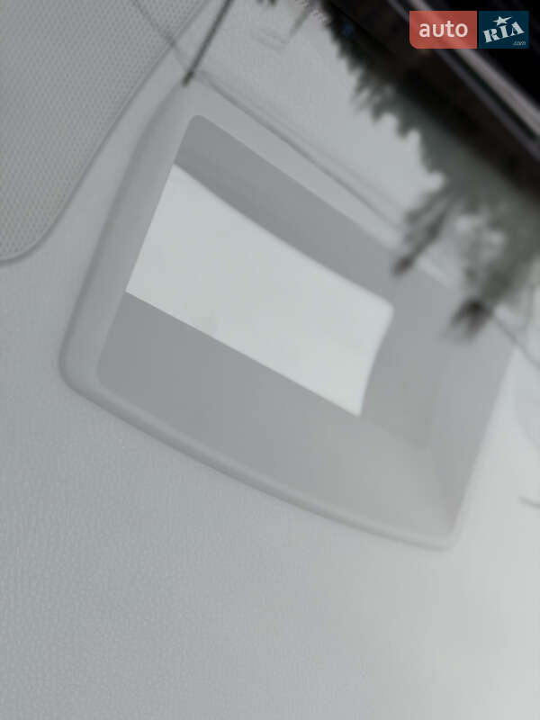 Седан Toyota Camry 2019 в Киеве фото 15 Седан Toyota Camry 2019 в Киеве