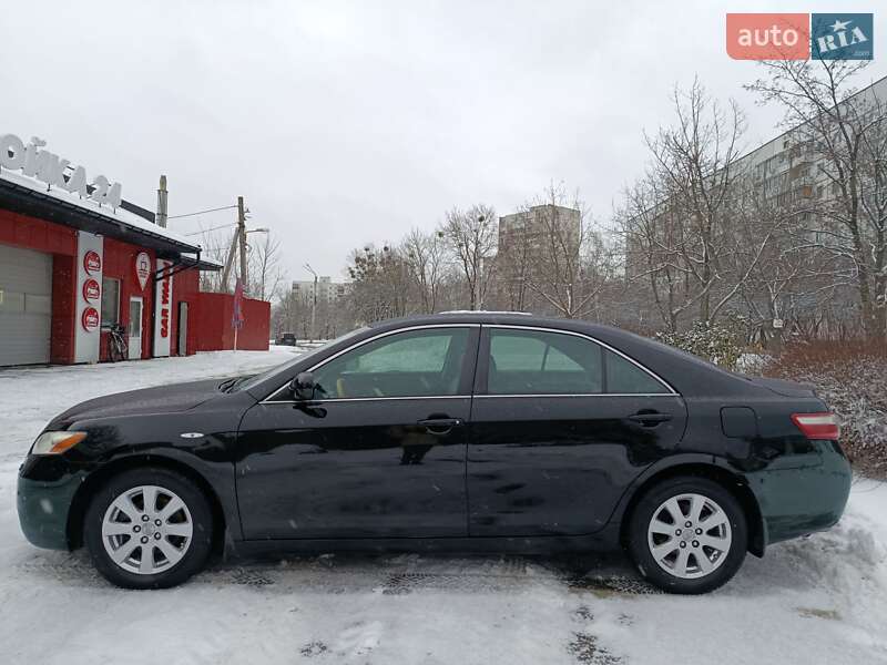 Седан Toyota Camry 2006 в Харькове