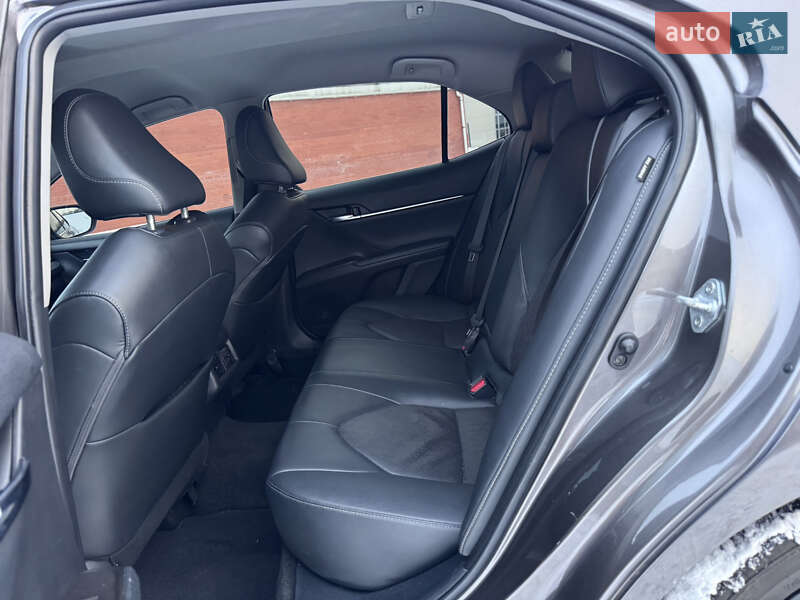 Седан Toyota Camry 2022 в Києві фото 42 Седан Toyota Camry 2022 в Києві