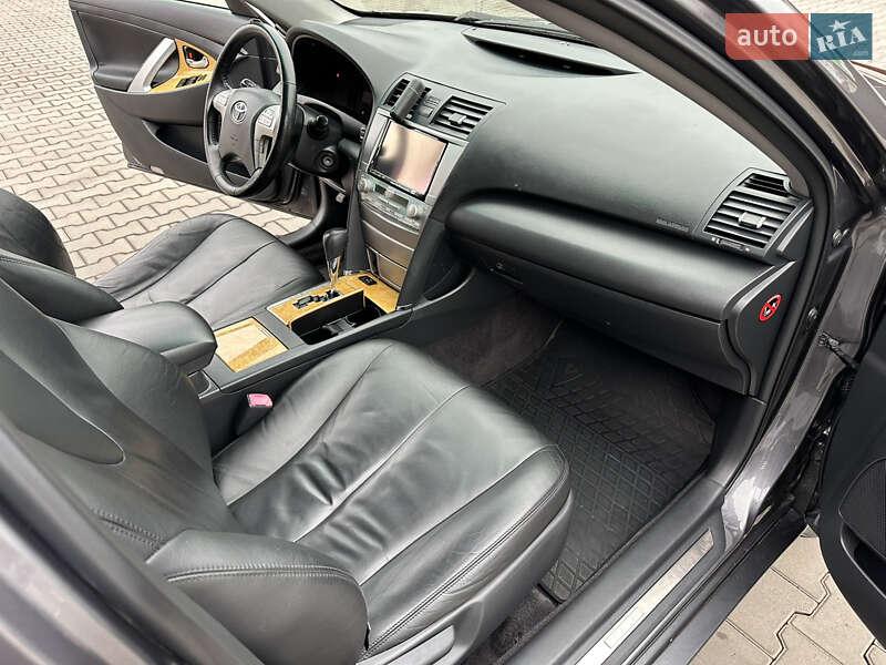 Седан Toyota Camry 2007 в Одесі
