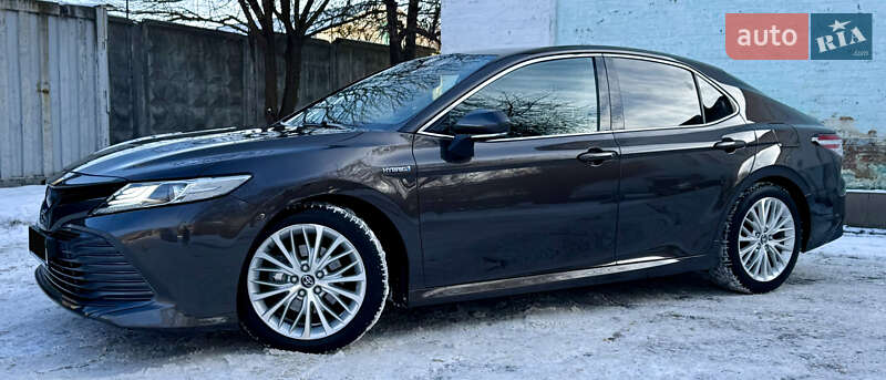 Седан Toyota Camry 2019 в Києві фото 2 Седан Toyota Camry 2019 в Києві
