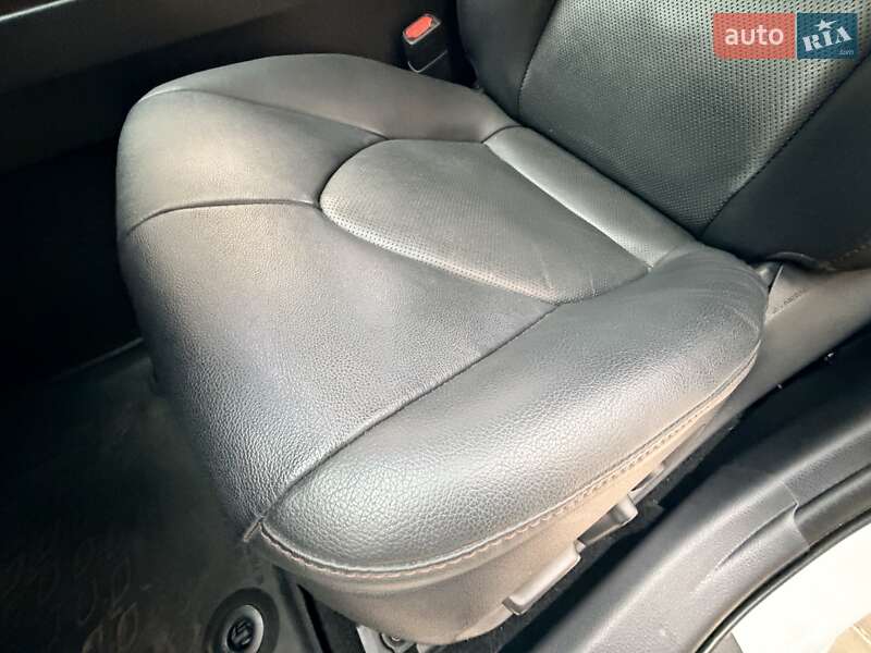 Седан Toyota Camry 2020 в Одессе