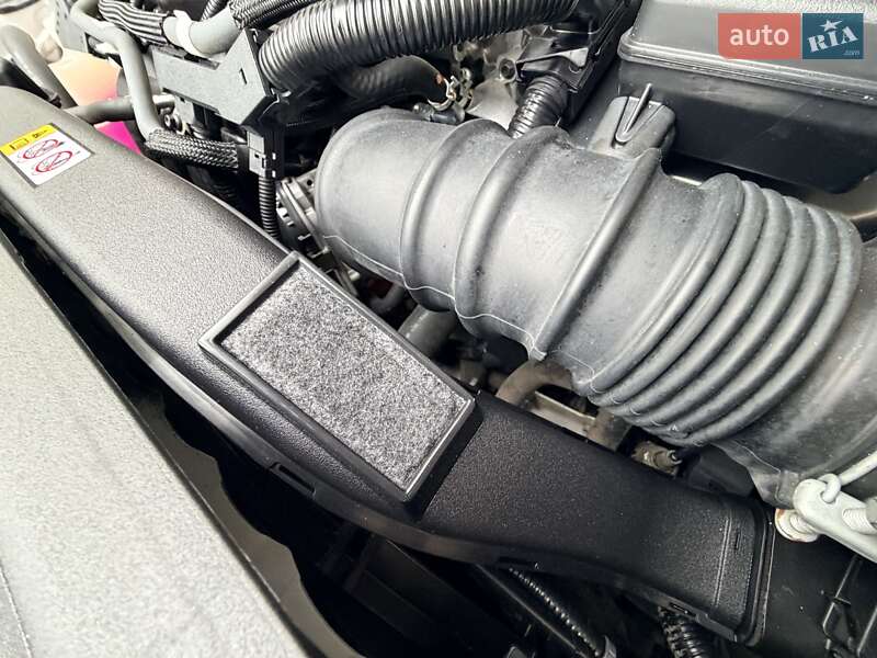 Седан Toyota Camry 2020 в Одессе