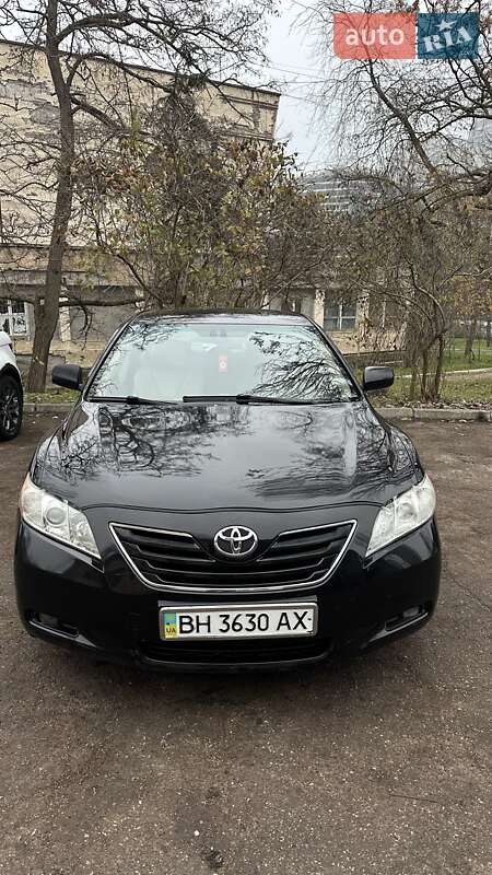 Седан Toyota Camry 2006 в Одессе
