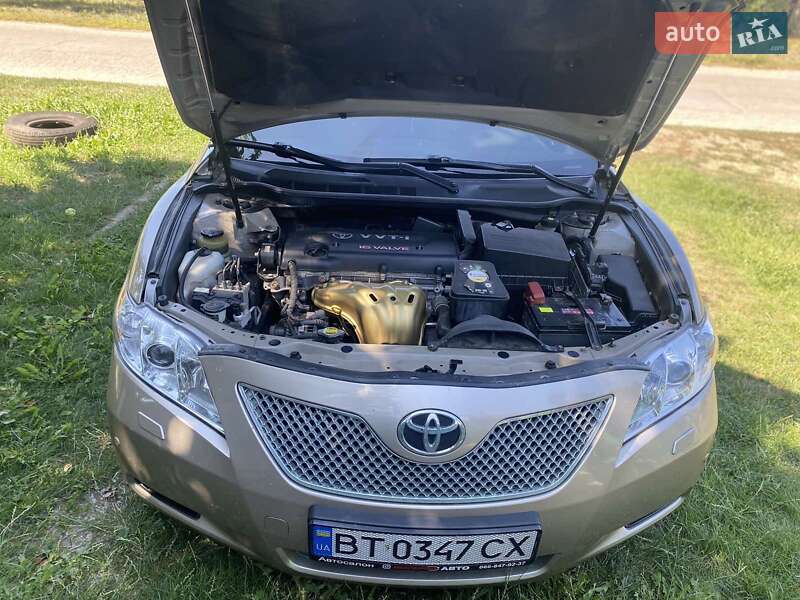 Седан Toyota Camry 2007 в Новоархангельске