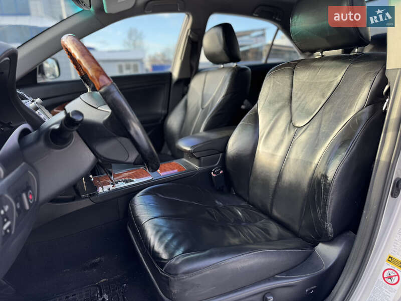 Седан Toyota Camry 2007 в Киеве