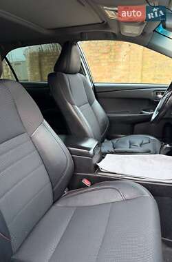 Седан Toyota Camry 2016 в Одессе