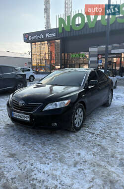 Седан Toyota Camry 2008 в Києві