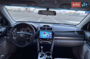 Седан Toyota Camry 2013 в Одесі