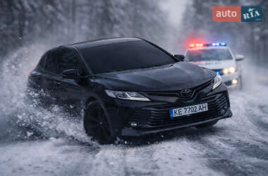 Седан Toyota Camry 2019 в Дніпрі
