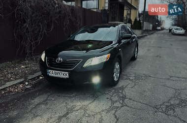 Седан Toyota Camry 2007 в Киеве