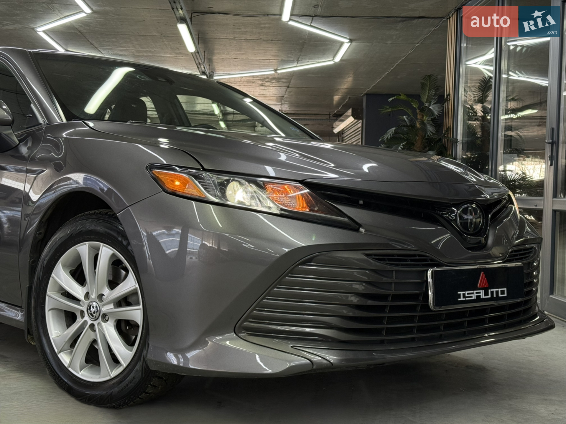 2017 Toyota Camry - мініатюра 4