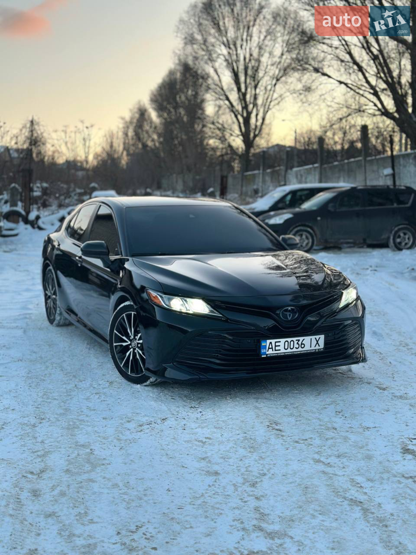 2018 Toyota Camry - мініатюра 3