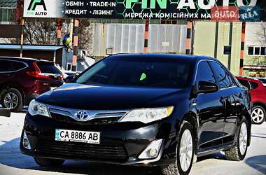 Седан Toyota Camry 2014 в Черкасах