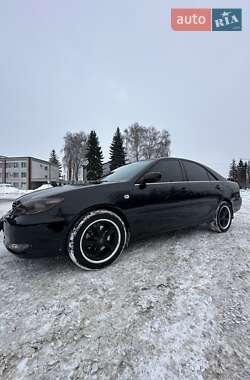Седан Toyota Camry 2004 в Ровно