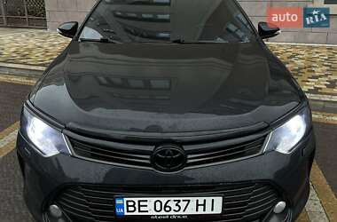 Седан Toyota Camry 2014 в Николаеве