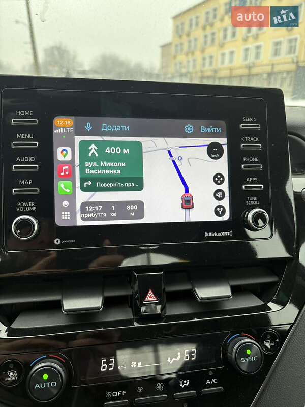 Седан Toyota Camry 2023 в Киеве