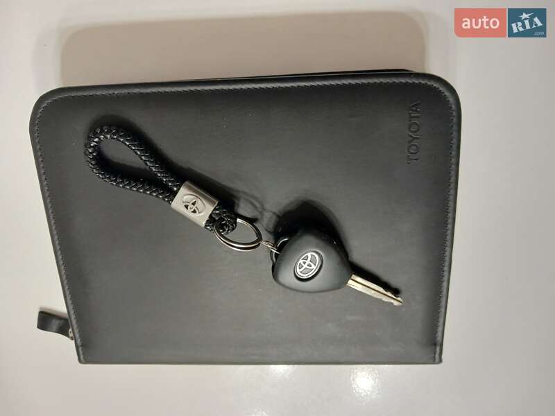 Седан Toyota Camry 2007 в Умані