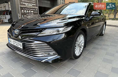 Седан Toyota Camry 2020 в Запорожье