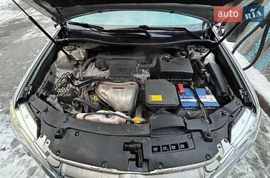 Седан Toyota Camry 2012 в Києві