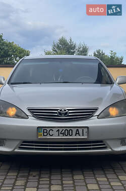Седан Toyota Camry 2005 в Львове