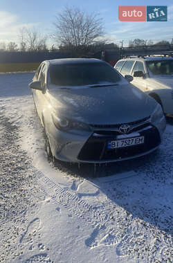 Седан Toyota Camry 2017 в Кременчуге