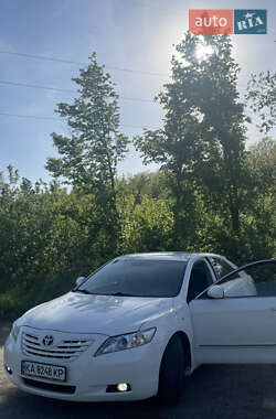 Седан Toyota Camry 2008 в Ладижині