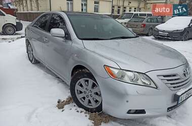 Седан Toyota Camry 2008 в Киеве