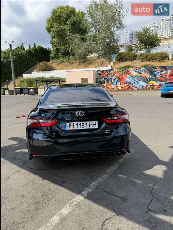 Седан Toyota Camry 2021 в Одессе