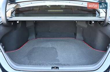 Седан Toyota Camry 2021 в Киеве
