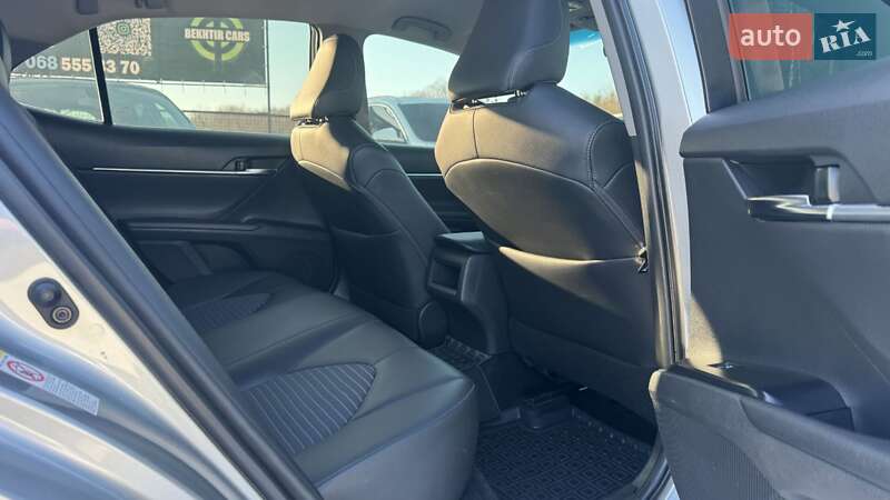 Седан Toyota Camry 2018 в Полтаве фото 13 Седан Toyota Camry 2018 в Полтаве