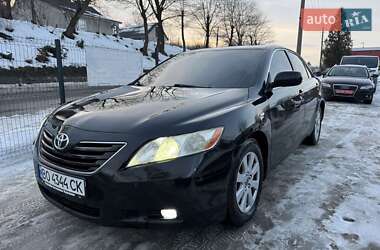 Седан Toyota Camry 2008 в Дубно