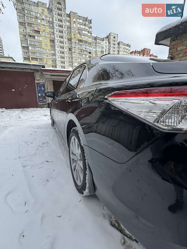 Седан Toyota Camry 2019 в Киеве фото 7 Седан Toyota Camry 2019 в Киеве