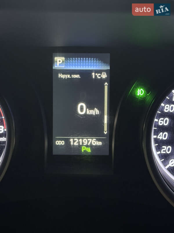 Седан Toyota Camry 2019 в Киеве фото 16 Седан Toyota Camry 2019 в Киеве