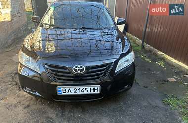 Седан Toyota Camry 2007 в Кропивницком