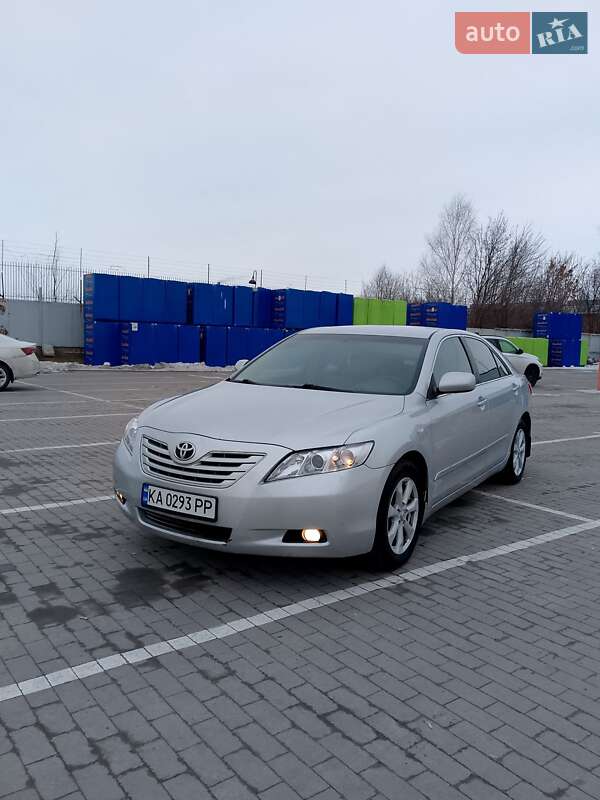Toyota Camry 2007