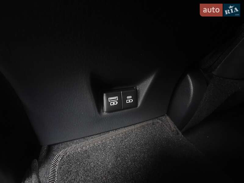 Седан Toyota Camry 2024 в Виннице фото 42 Седан Toyota Camry 2024 в Виннице