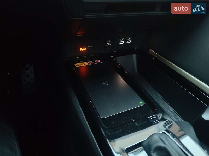 Седан Toyota Camry 2024 в Виннице фото 58 Седан Toyota Camry 2024 в Виннице