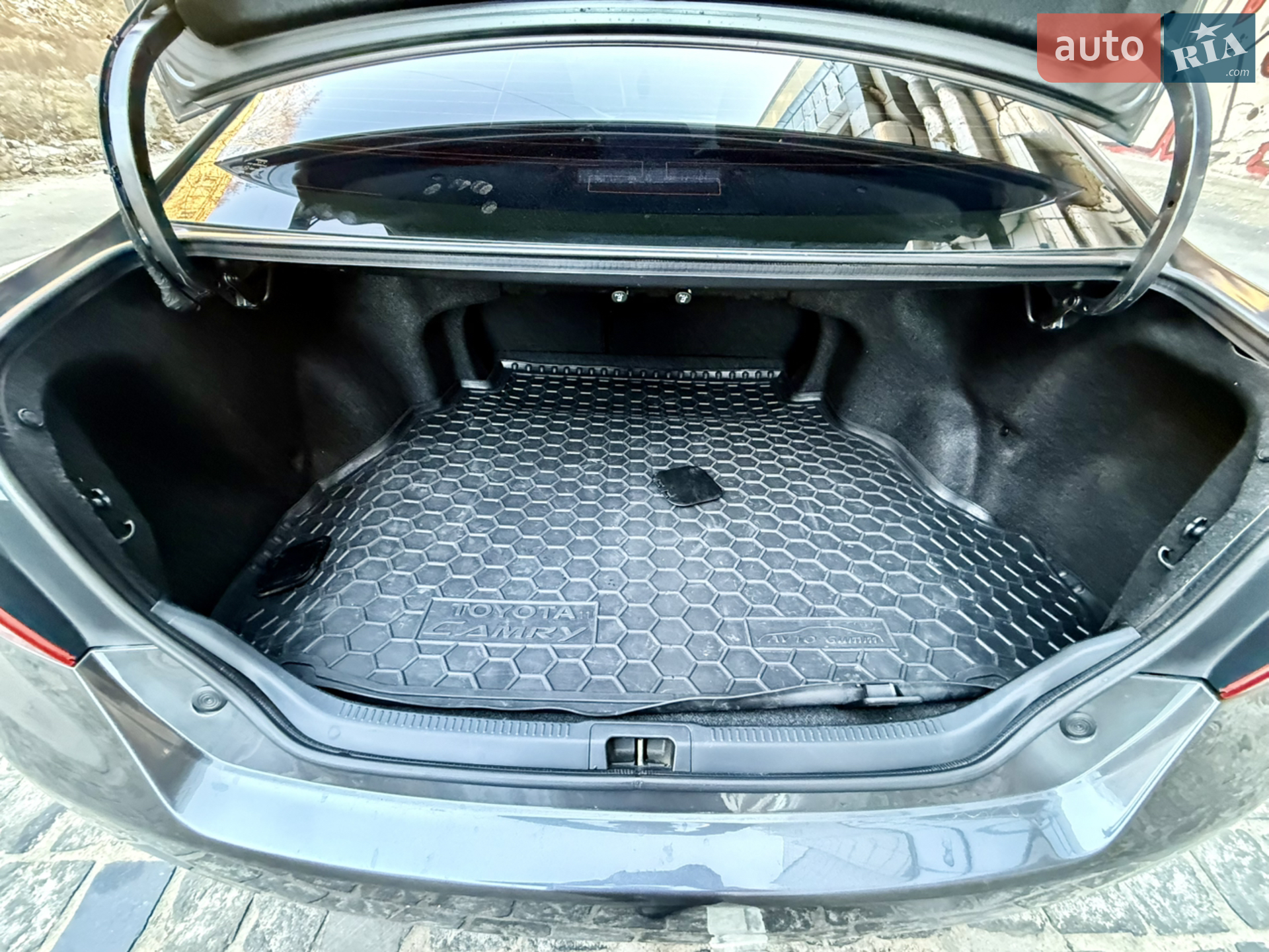 2013 Toyota Camry - мініатюра 42