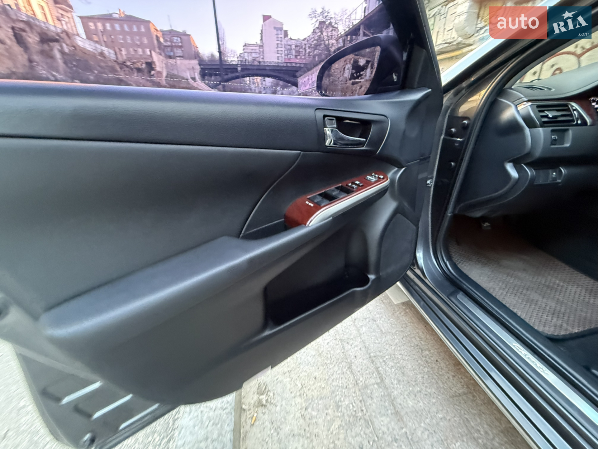 2013 Toyota Camry - мініатюра 65