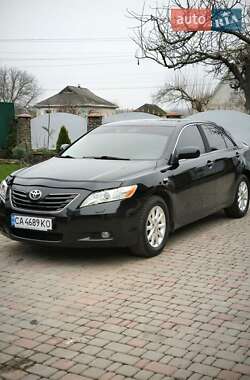 Седан Toyota Camry 2008 в Умани