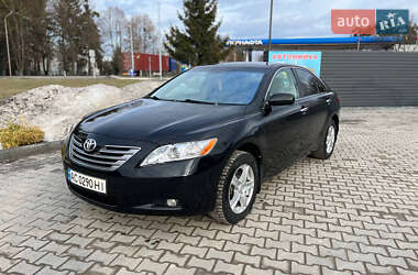 Седан Toyota Camry 2008 в Луцьку