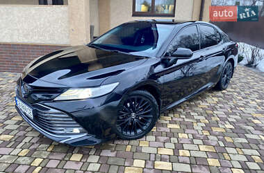 Седан Toyota Camry 2017 в Ніжині